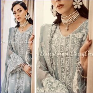 Designer bridal studio!Embroidered  traditional silver grey! XL 44